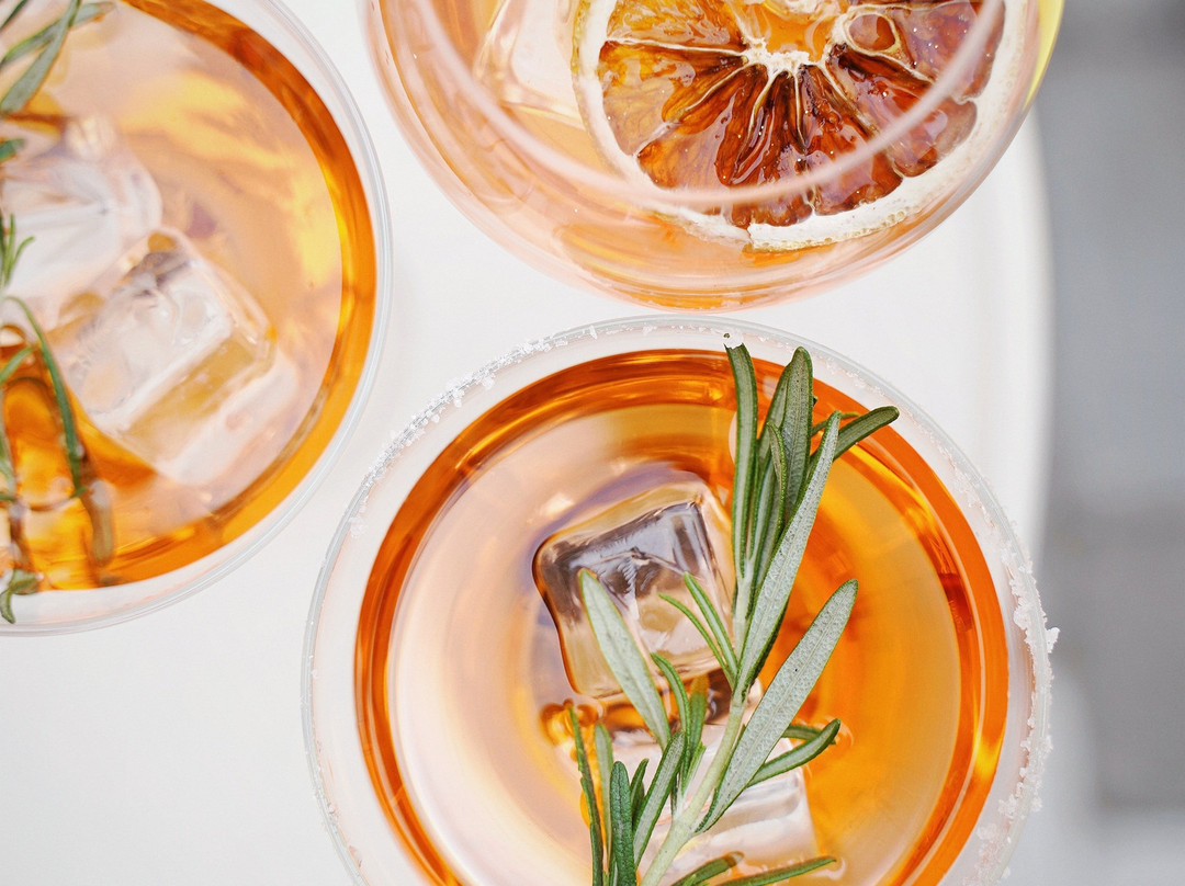 天堂运动酒店主图