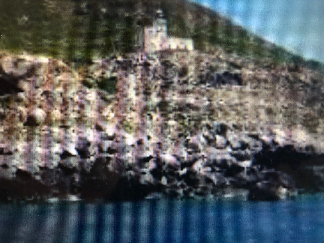 Faro di Punta Libeccio景点图片