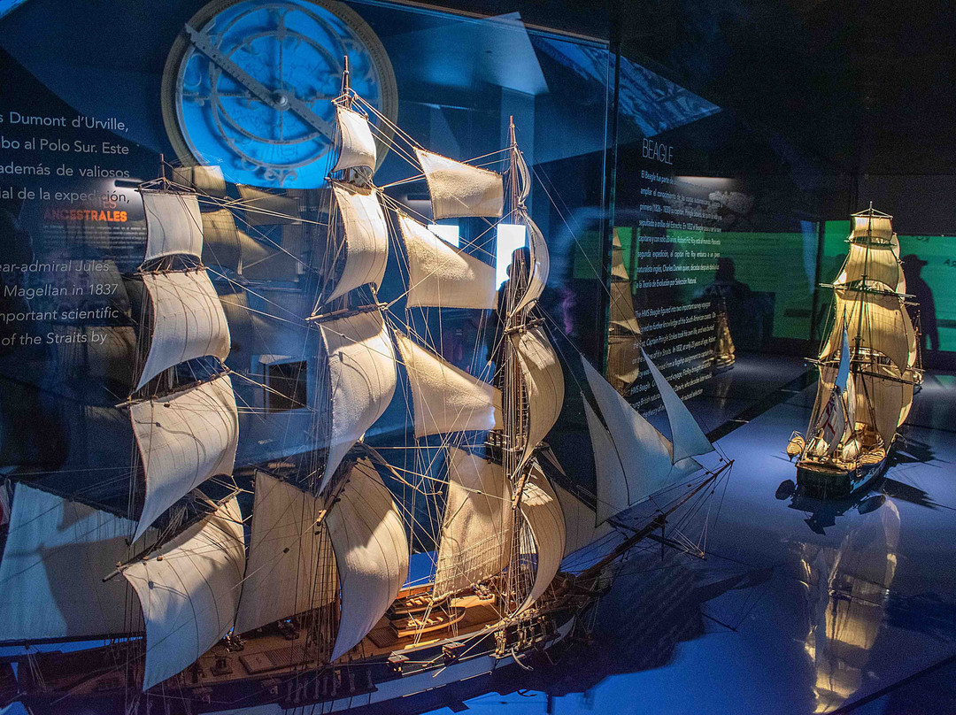 Museo del Estrecho景点图片