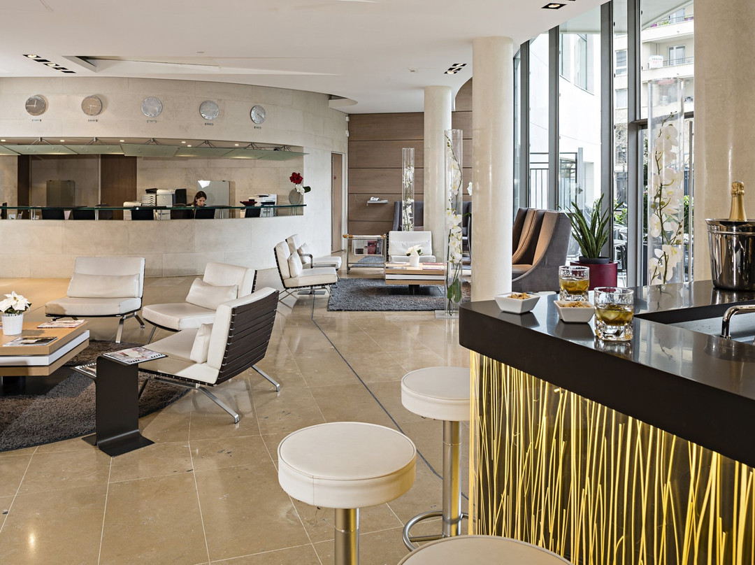 Residhome Courbevoie la Défense主图
