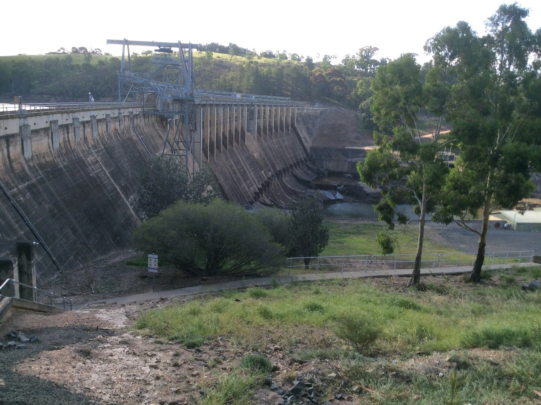 Lake Glenmaggie Weir Wall-Glenmaggie必去景点