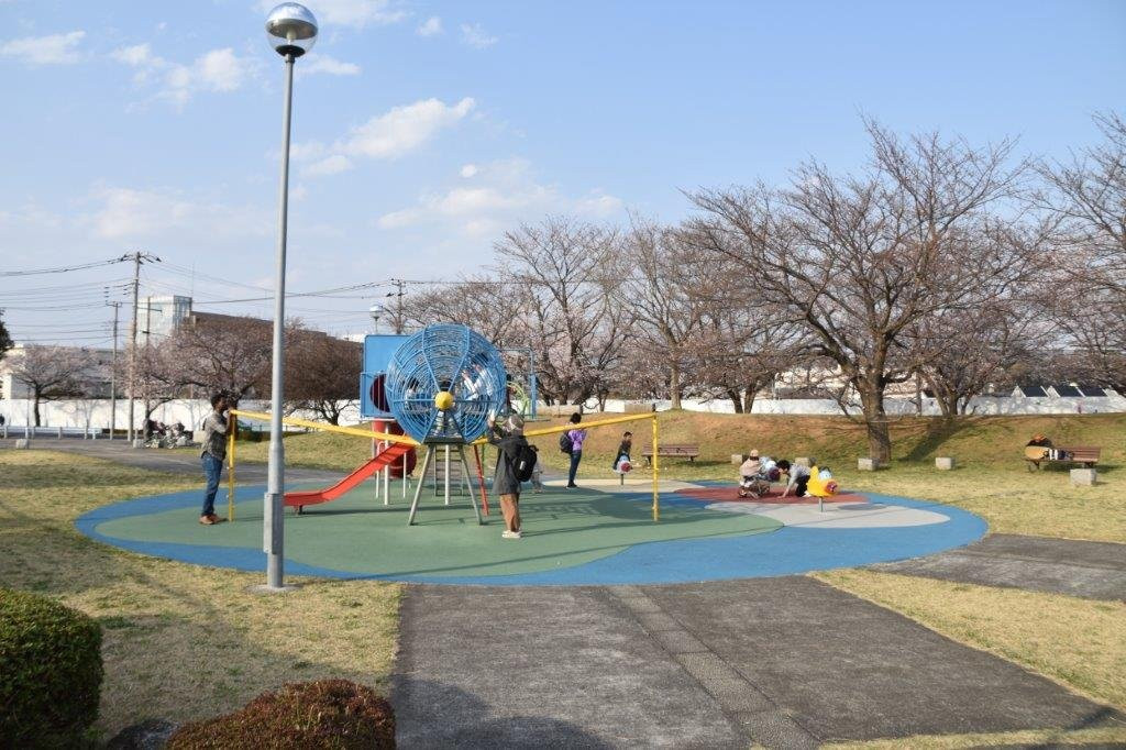 Chofu Airport Playground-三鹰市必去景点