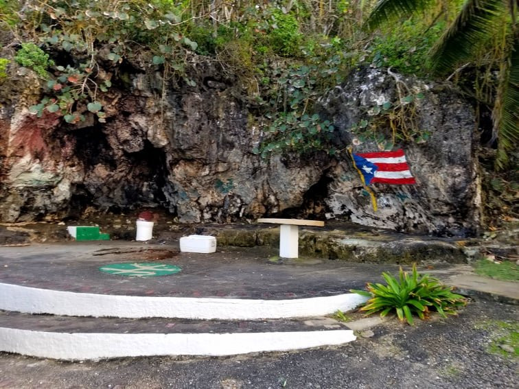 Puerto Hermina Beach-Quebradillas必去景点