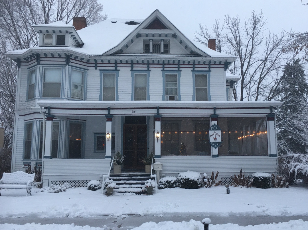 Candlelight Inn主图