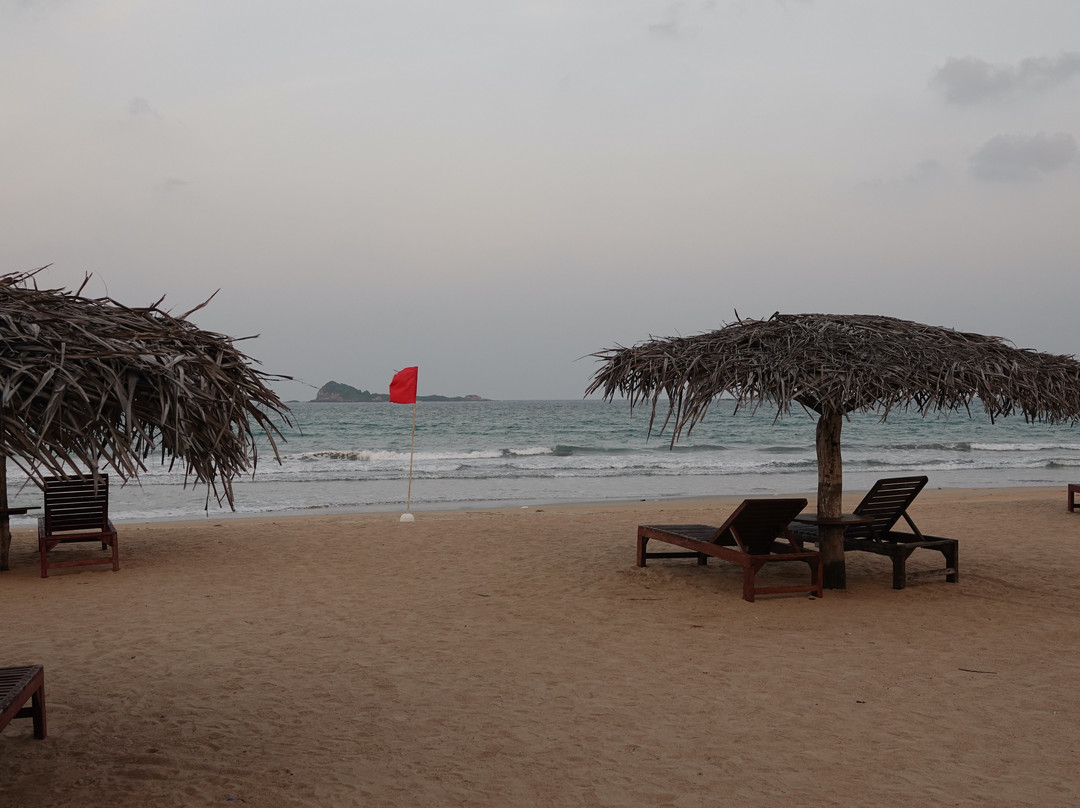 鸽子岛海滩度假村主图