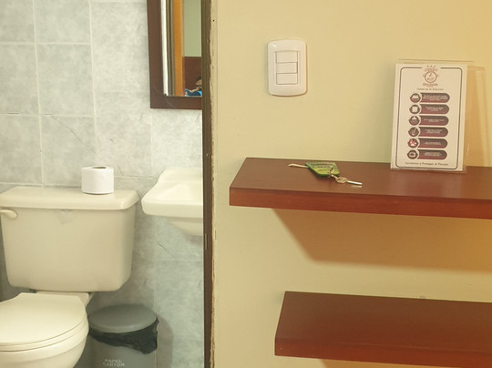 Hotel Reina Isabella主图