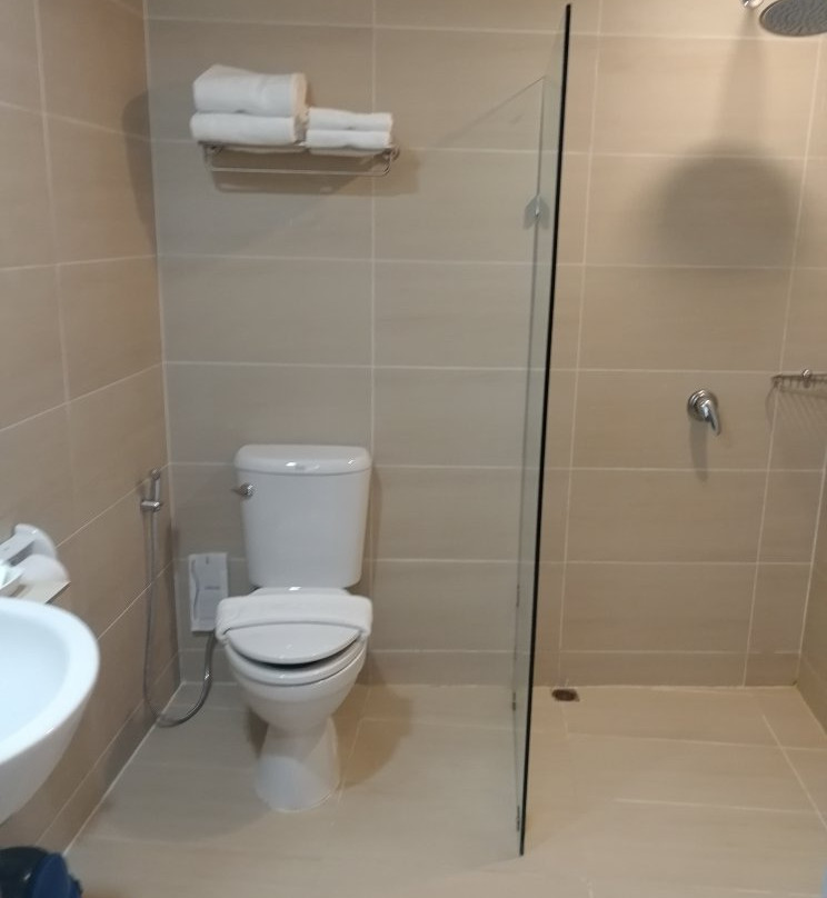 B2 Nakhon Si Thammarat Premier主图