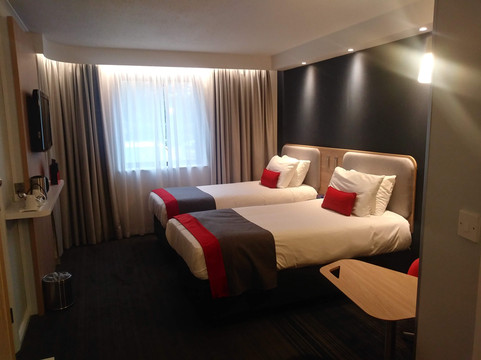 米尔顿凯恩斯智选假日酒店