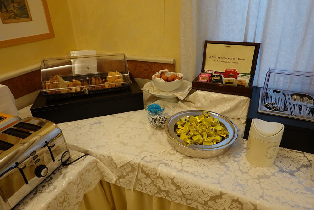 Mariano IV palace hotel-餐饮