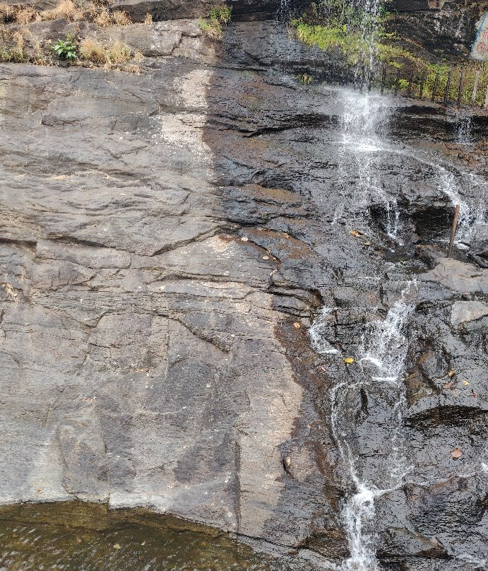 Cheeyappara Waterfalls-伊杜基必去景点