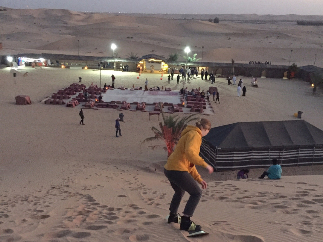 Off Road Adventure Tours-阿布扎比必去景点