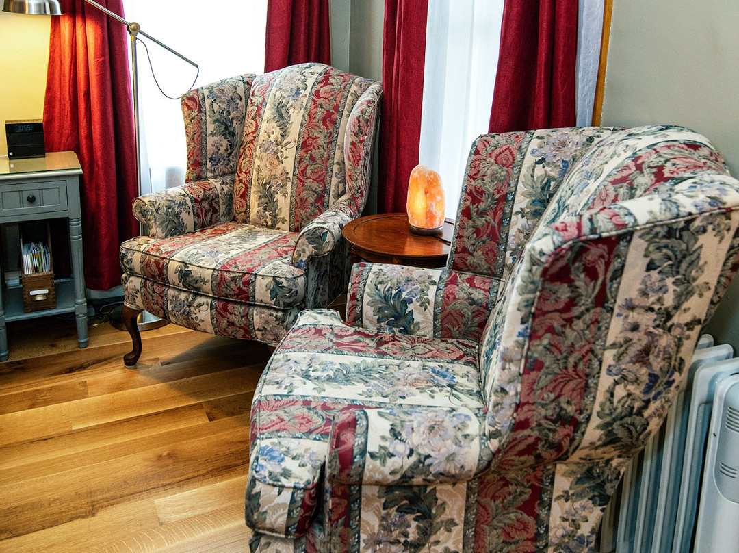 Stone House Inn主图