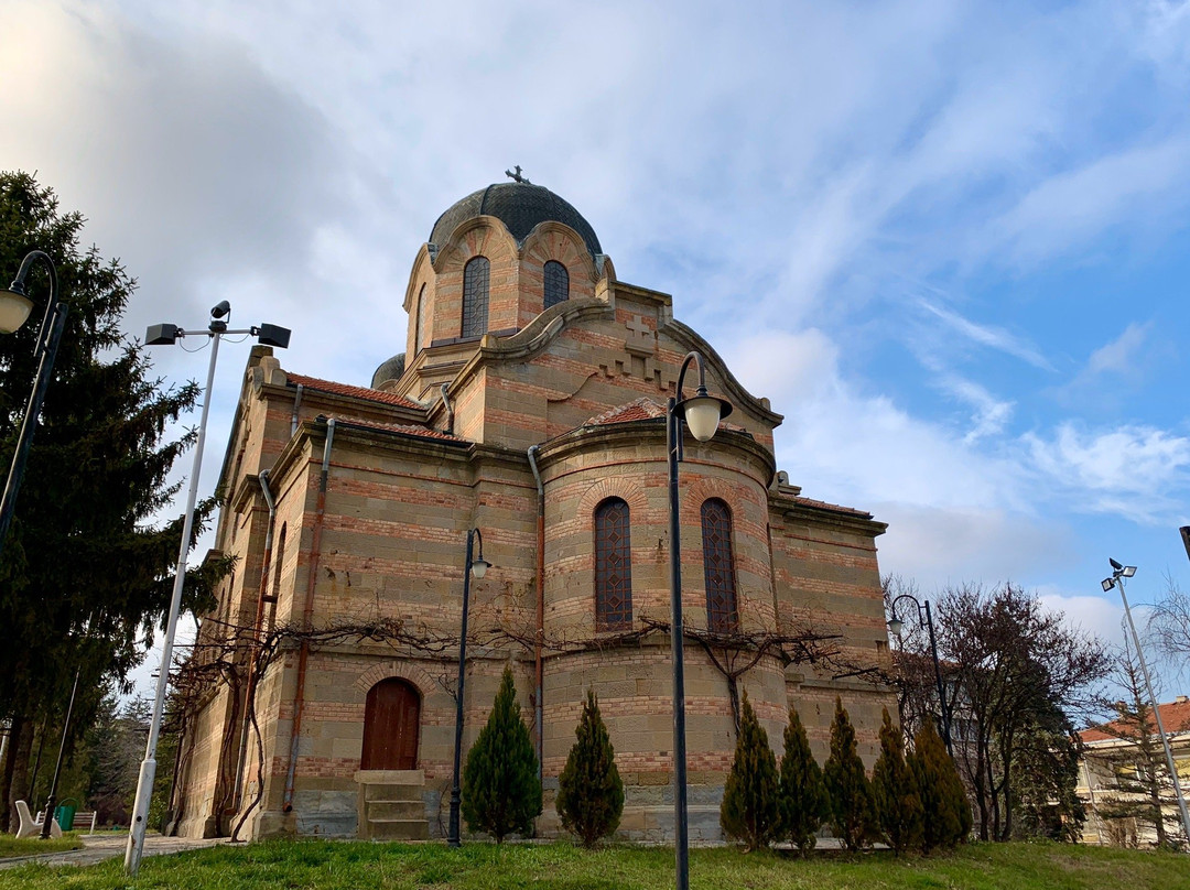 Church of St. Arch. Michael-Veliki Preslav必去景点
