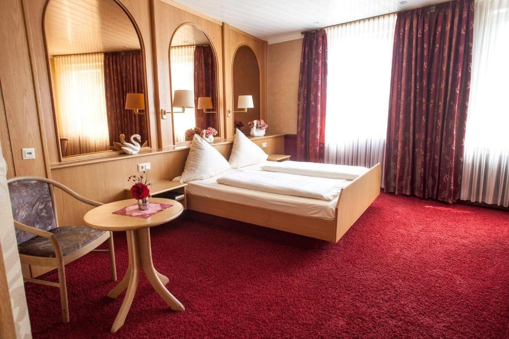 Hotel Restaurant Nassauer Hof主图
