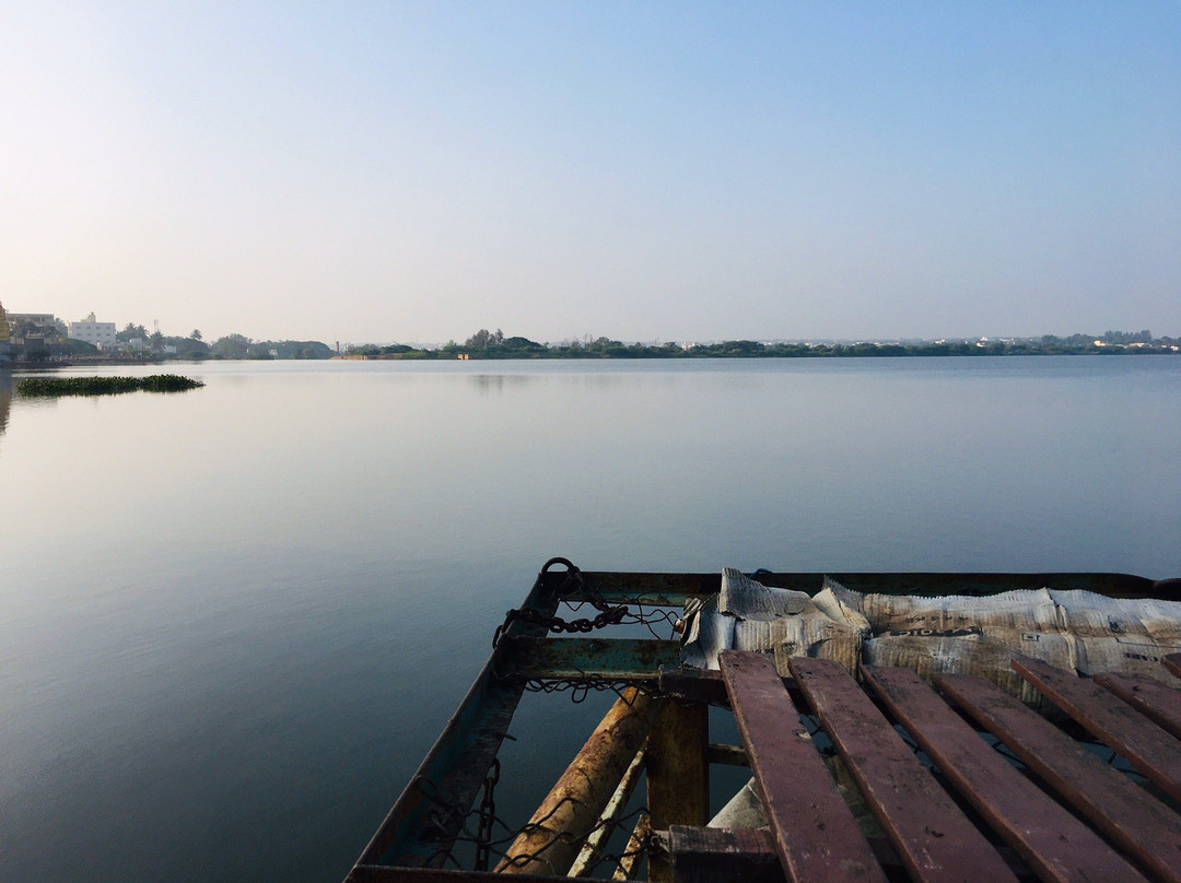 Unakal Lake景点图片