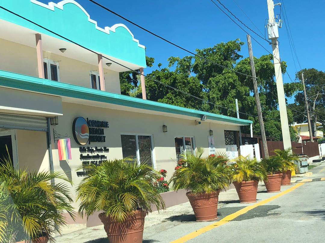 Combate Beach Resort主图