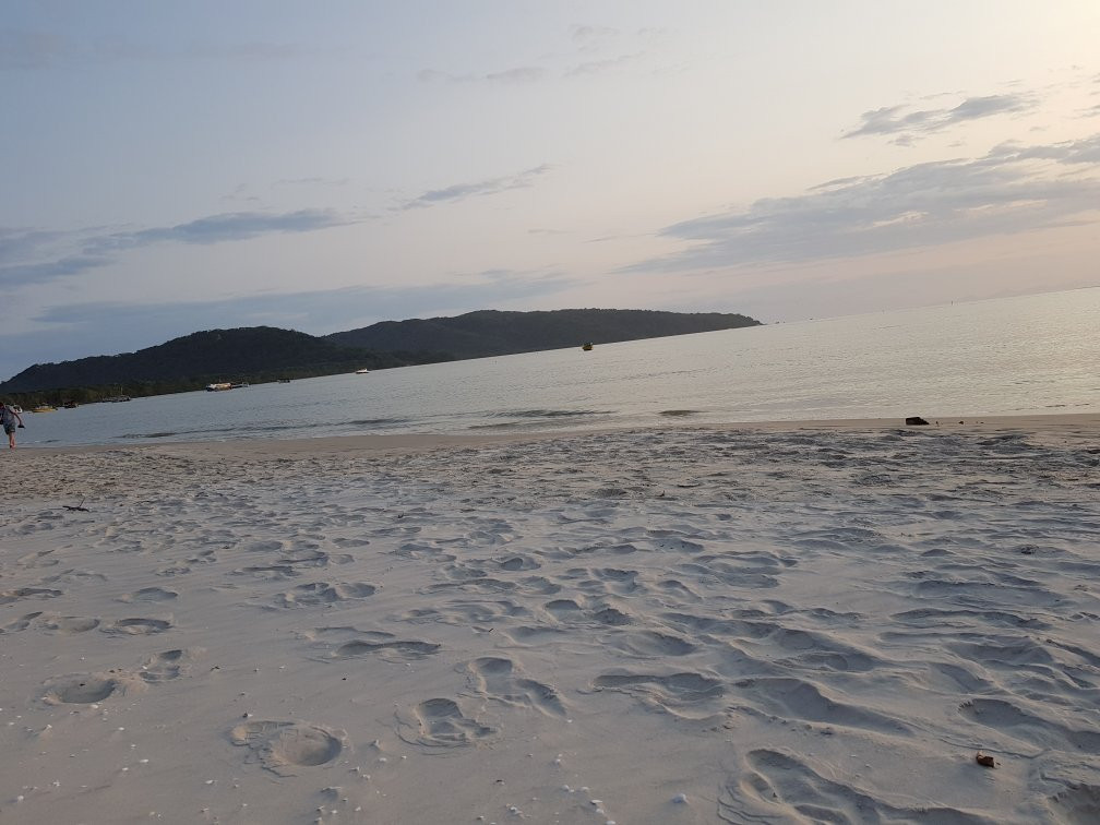 Limoeiro Beach-Ilha do Mel必去景点