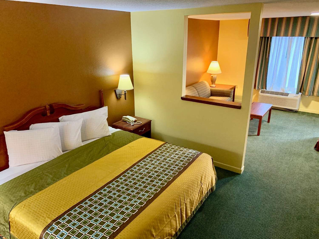 Red Roof Inn & Suites Monroe, NC主图