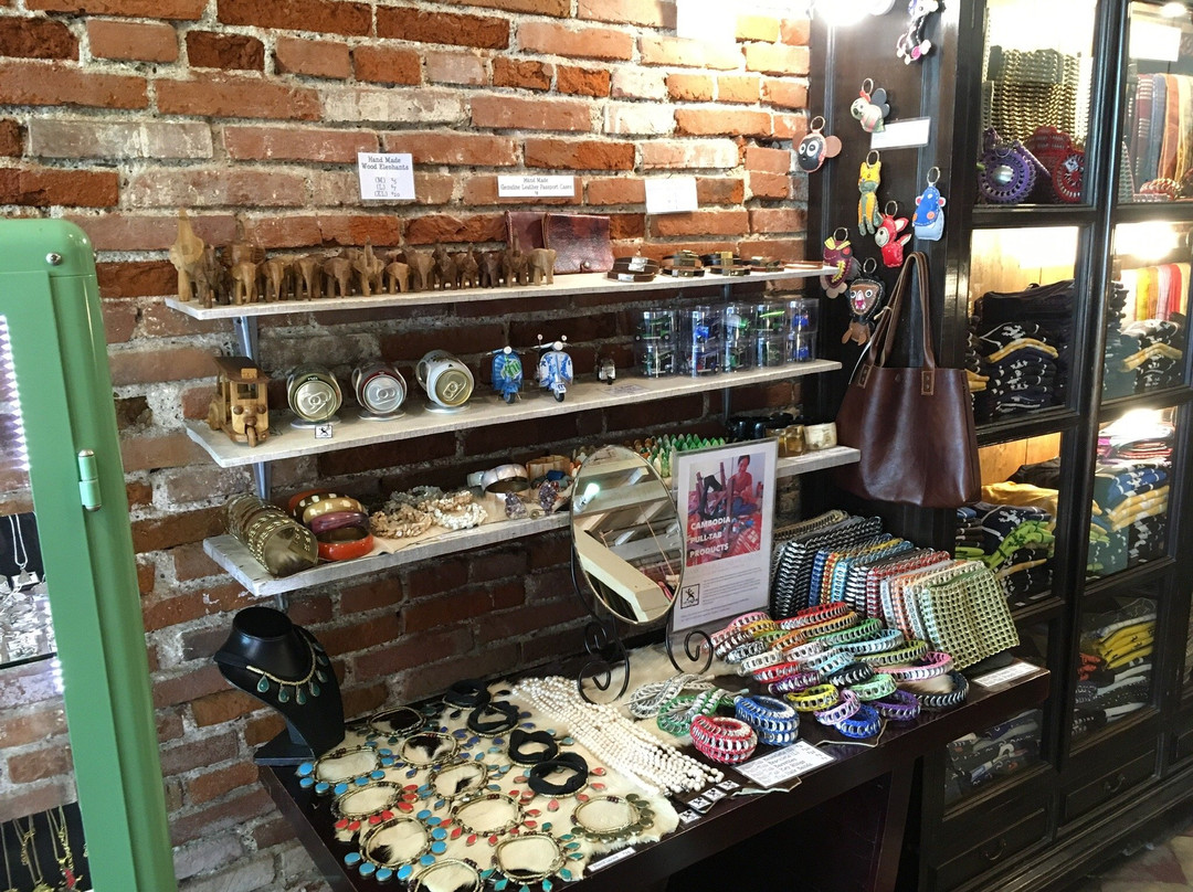 The Gecko Battambang (Jewery & Souvenir)-马德望必去景点