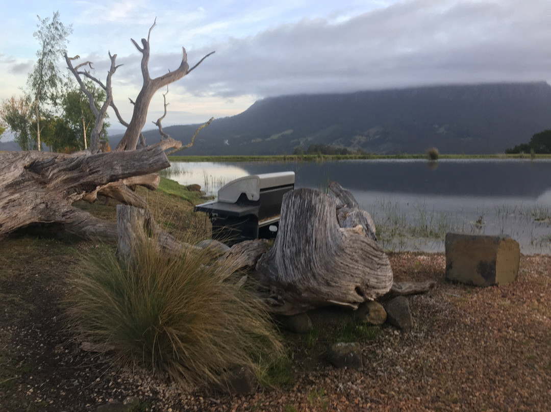 Eagles Nest Retreat主图