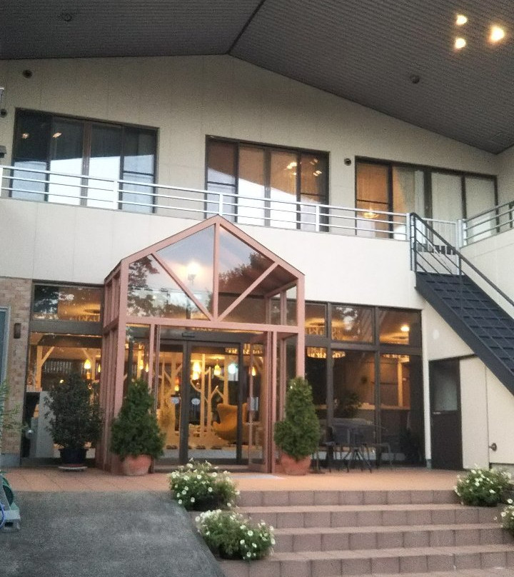 Holiday House Green Garden主图