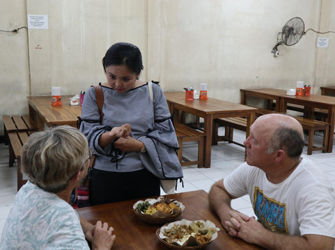 Bali Bite & Beyond Food Tour-登巴萨必去景点