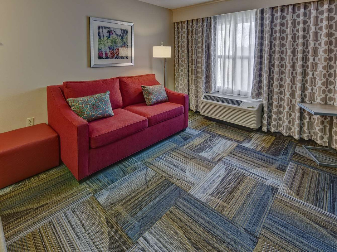 孟菲斯沃夫彻斯商业街廊希尔顿恒庭旅馆&套房酒店主图