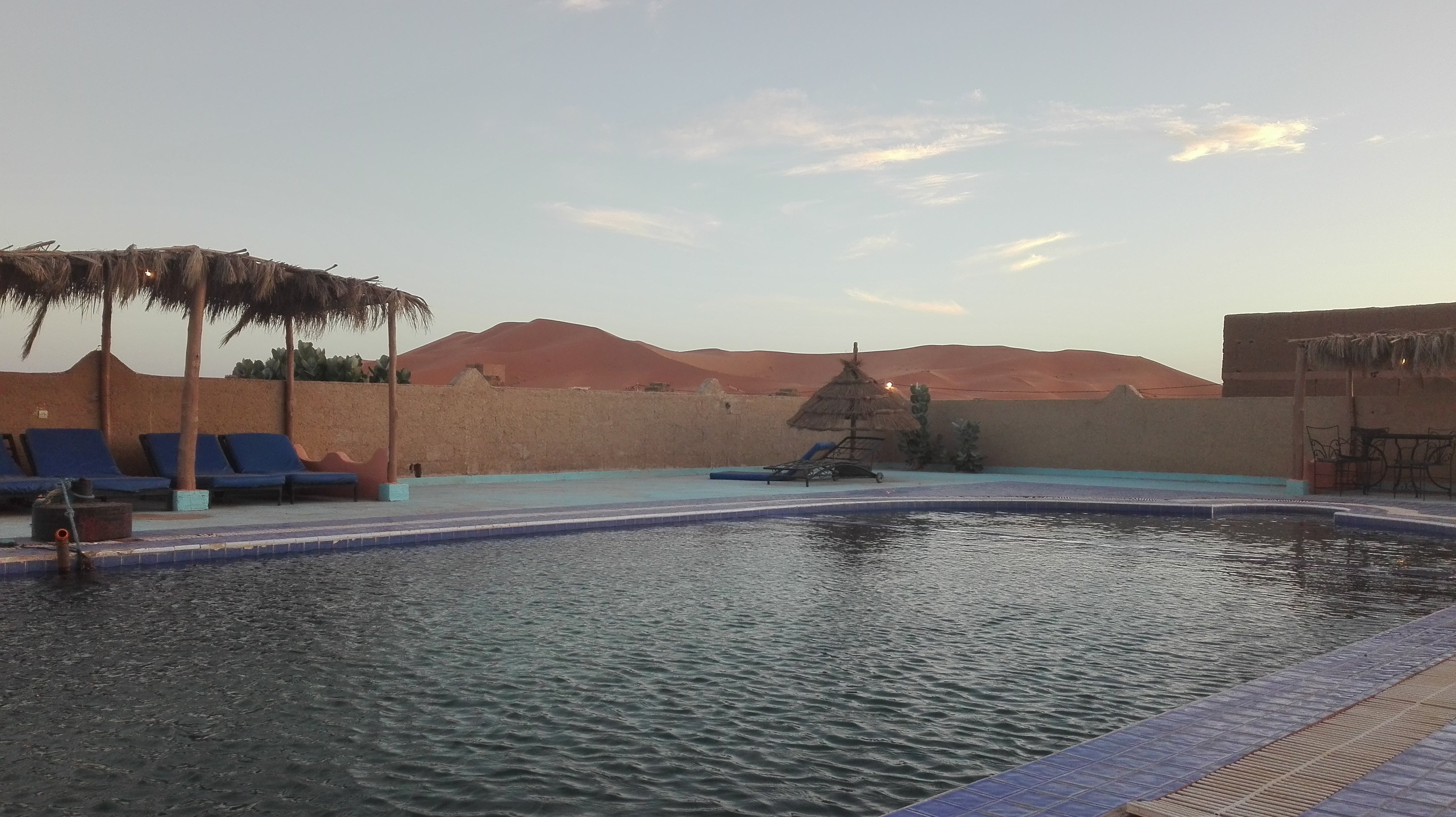 Kasbah Bivouac Lahmada-泳池