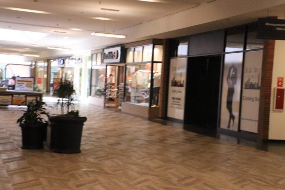 Rimrock Mall-比灵斯必去景点