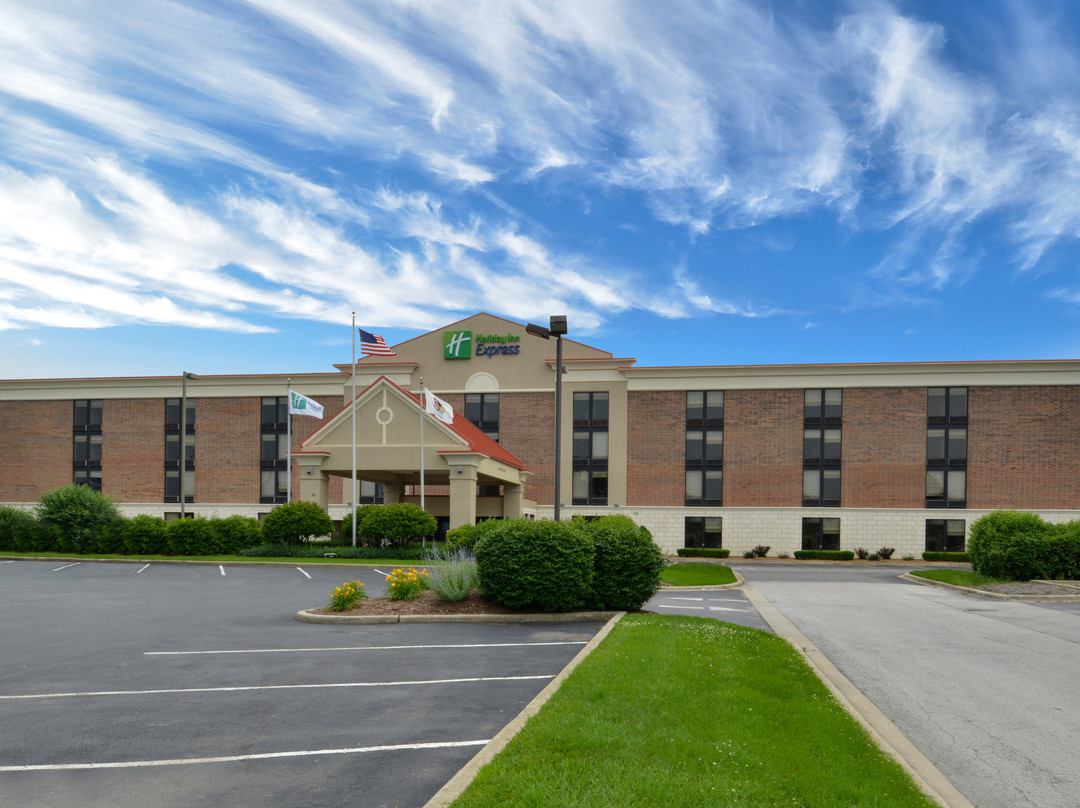 Holiday Inn Express Crestwood By IHG主图