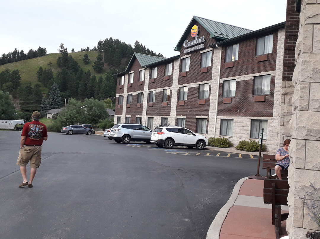 凯富套房酒店主图