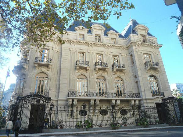 Embajada de Francia景点图片