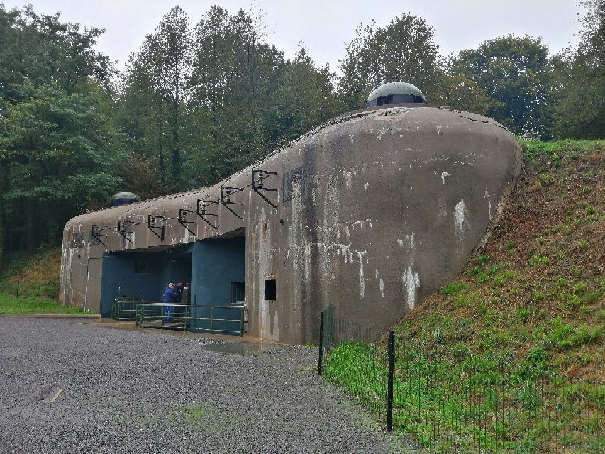 Maginot Line - Fortress Four-a-Chaux景点图片