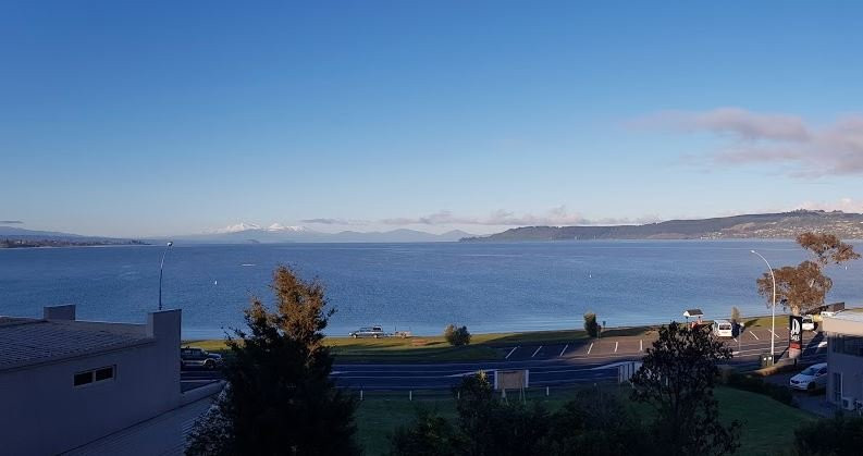 信天翁汽车旅馆主图