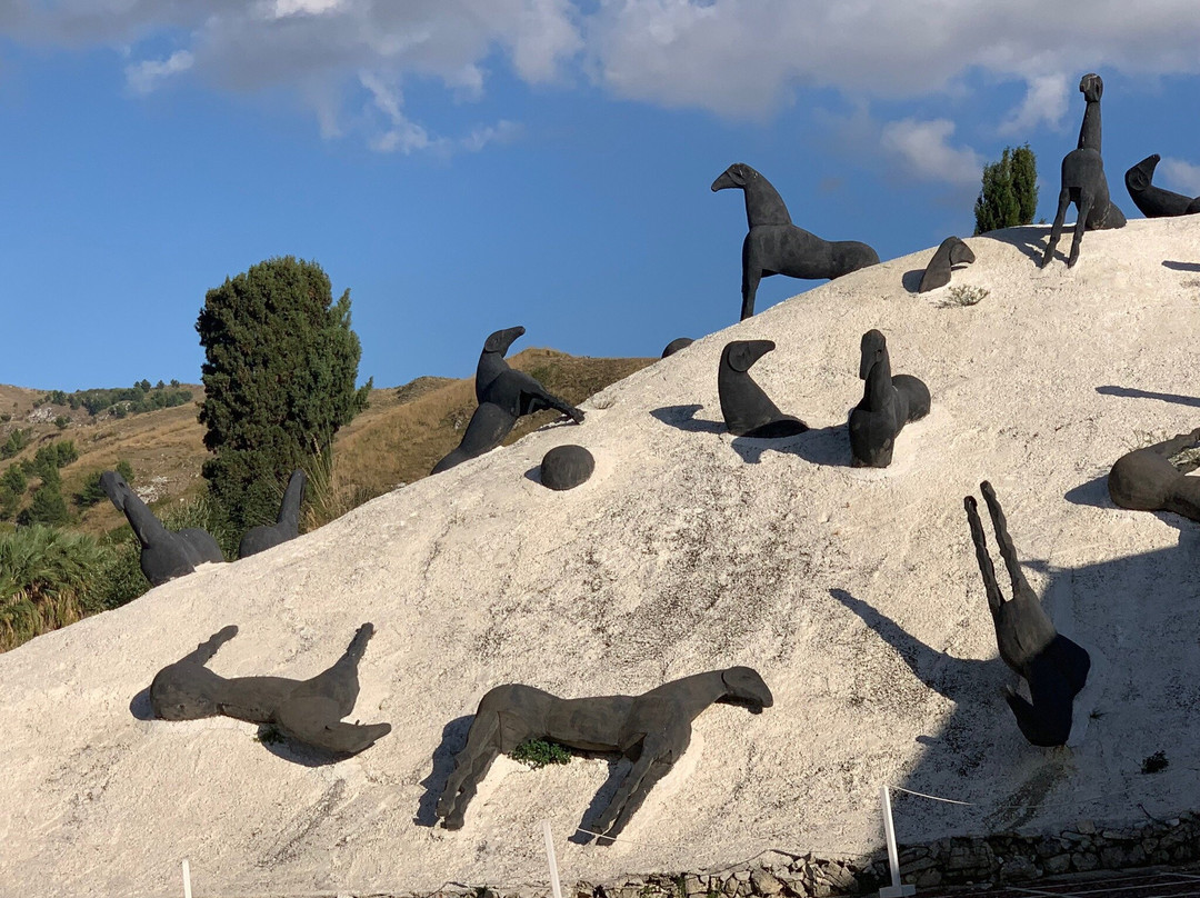 Fondazione Istituto di Alta Cultura Orestiadi Onlus-Gibellina必去景点