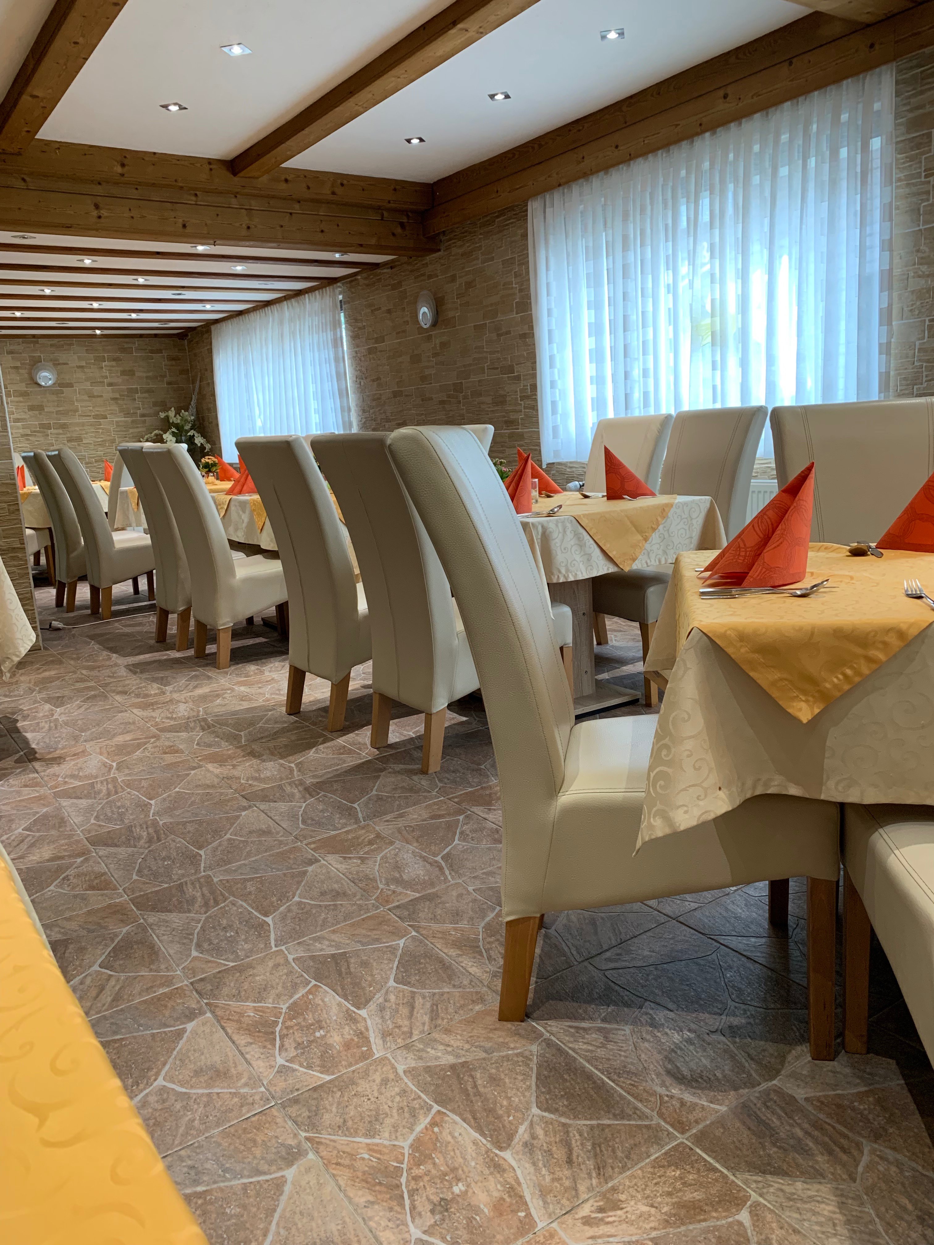 Hofener Wirtshaus-餐饮