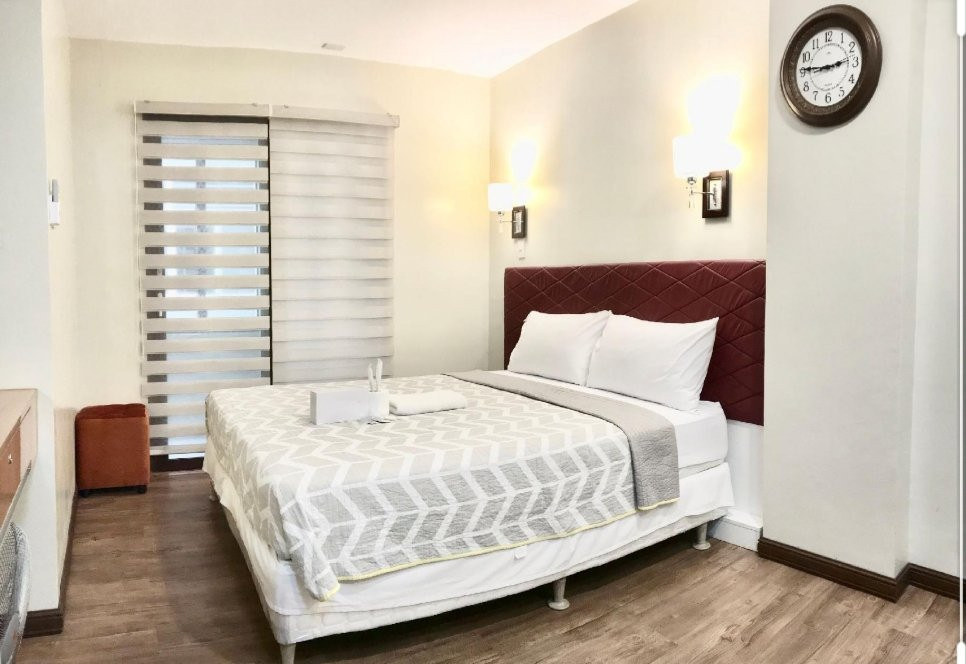 OYO 390 Ben's Green Town主图