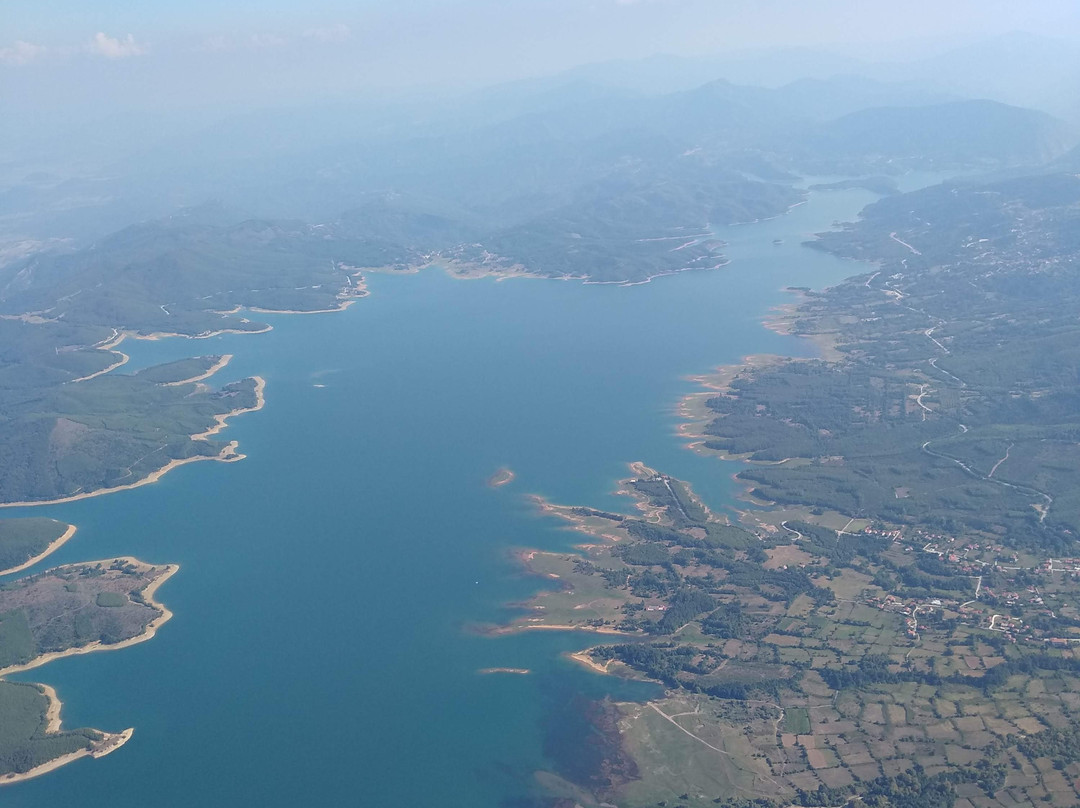 Lake Plastira-Krioneri必去景点