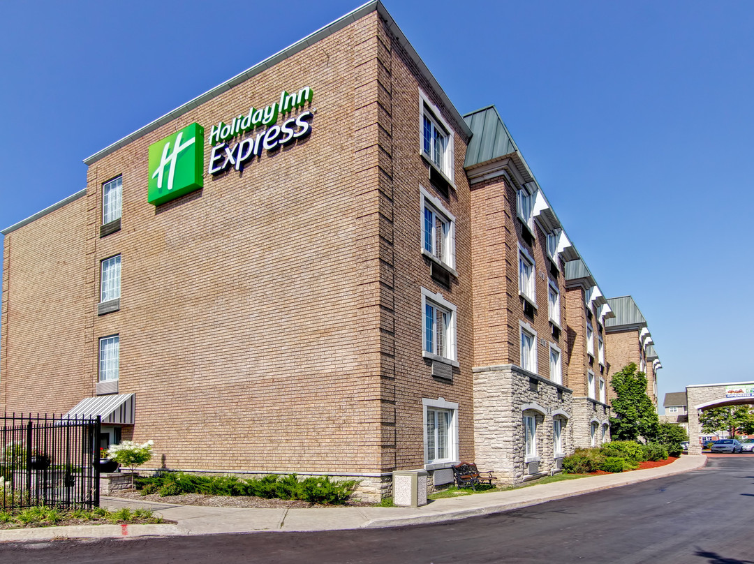 Holiday Inn Express Whitby Oshawa by IHG主图