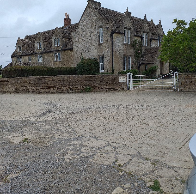 Pickwick Lodge Farm B&B主图