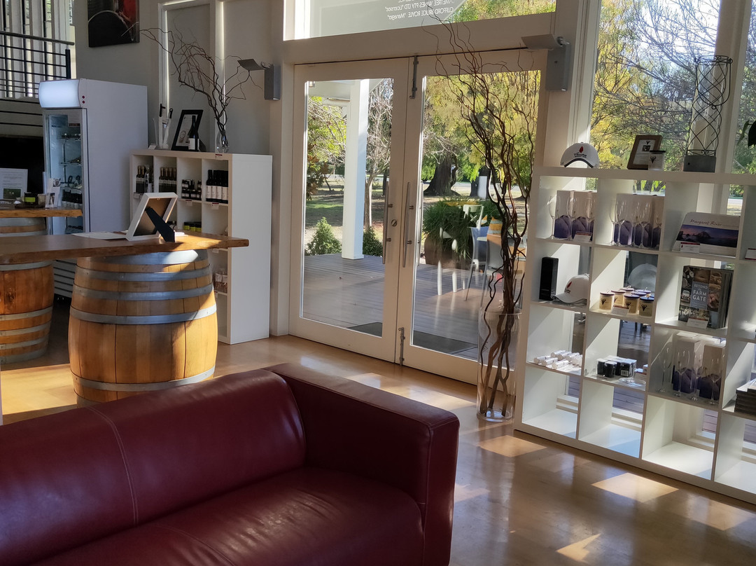 Flametree Wines-戴士柏必去景点