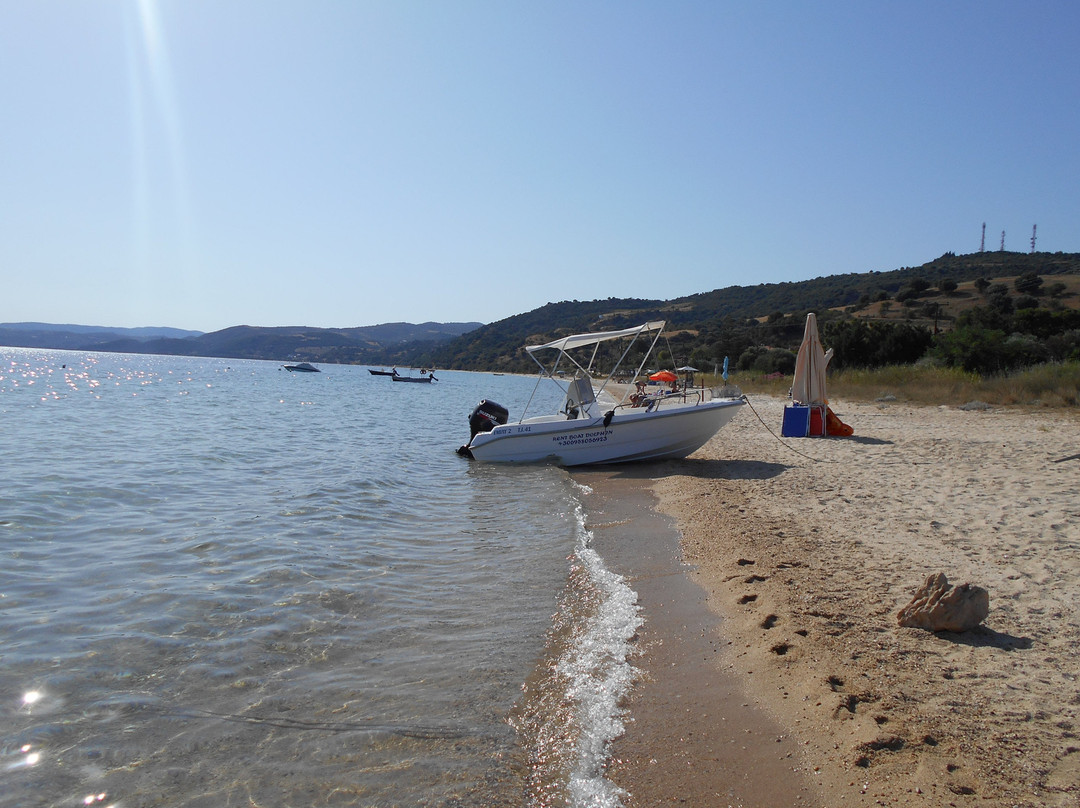 Xiropotamo beach景点图片