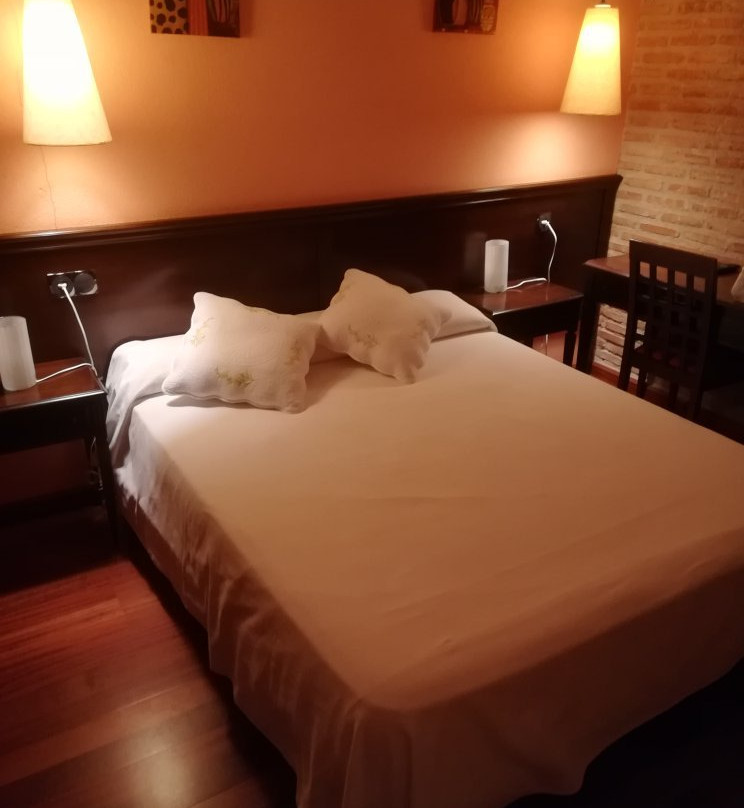 Hotel La Fuente主图