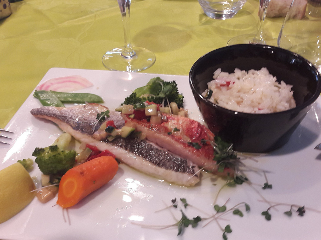 Piennes餐馆和美食-Hotel Aster Rest. Aux Arcades
