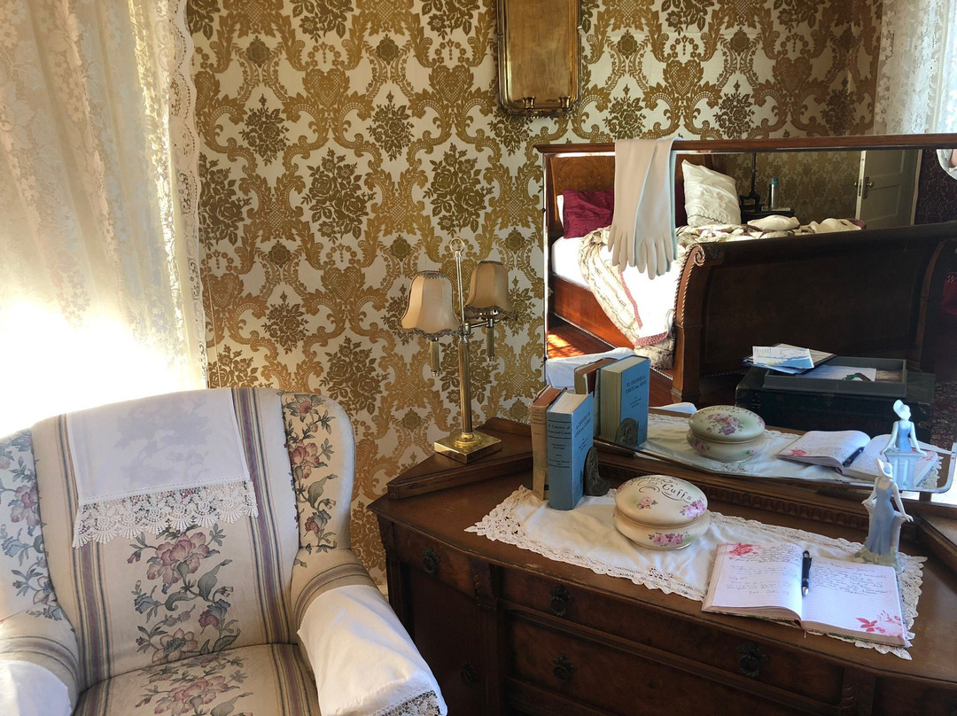 Coos Bay Manor主图