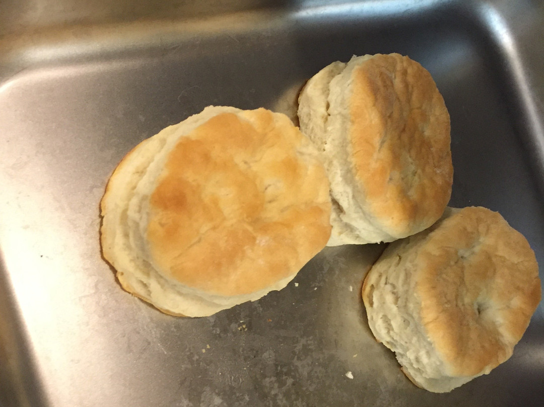 麦敏维尔凯富套房酒店主图