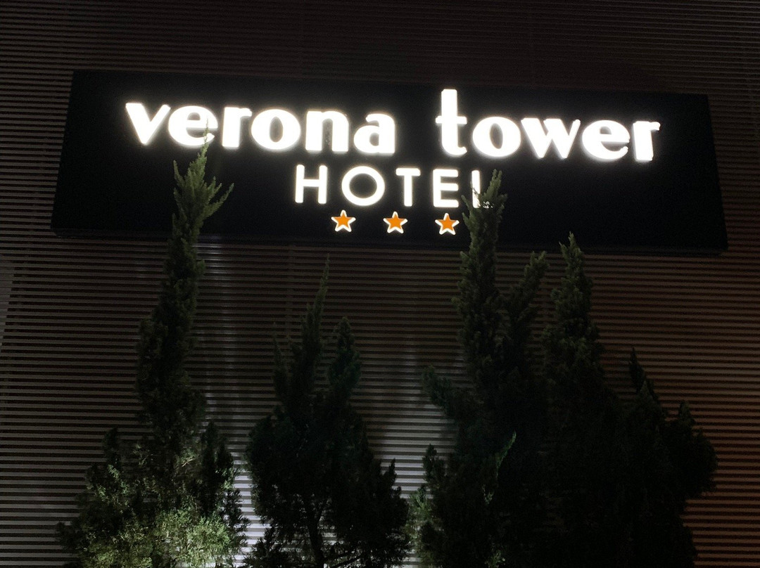 Hotel Verona Tower主图