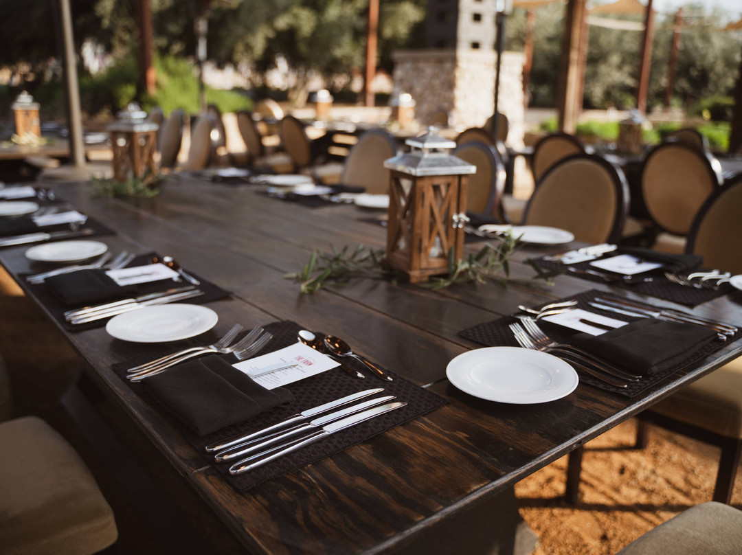 喜来登国际展览中心套房酒店主图