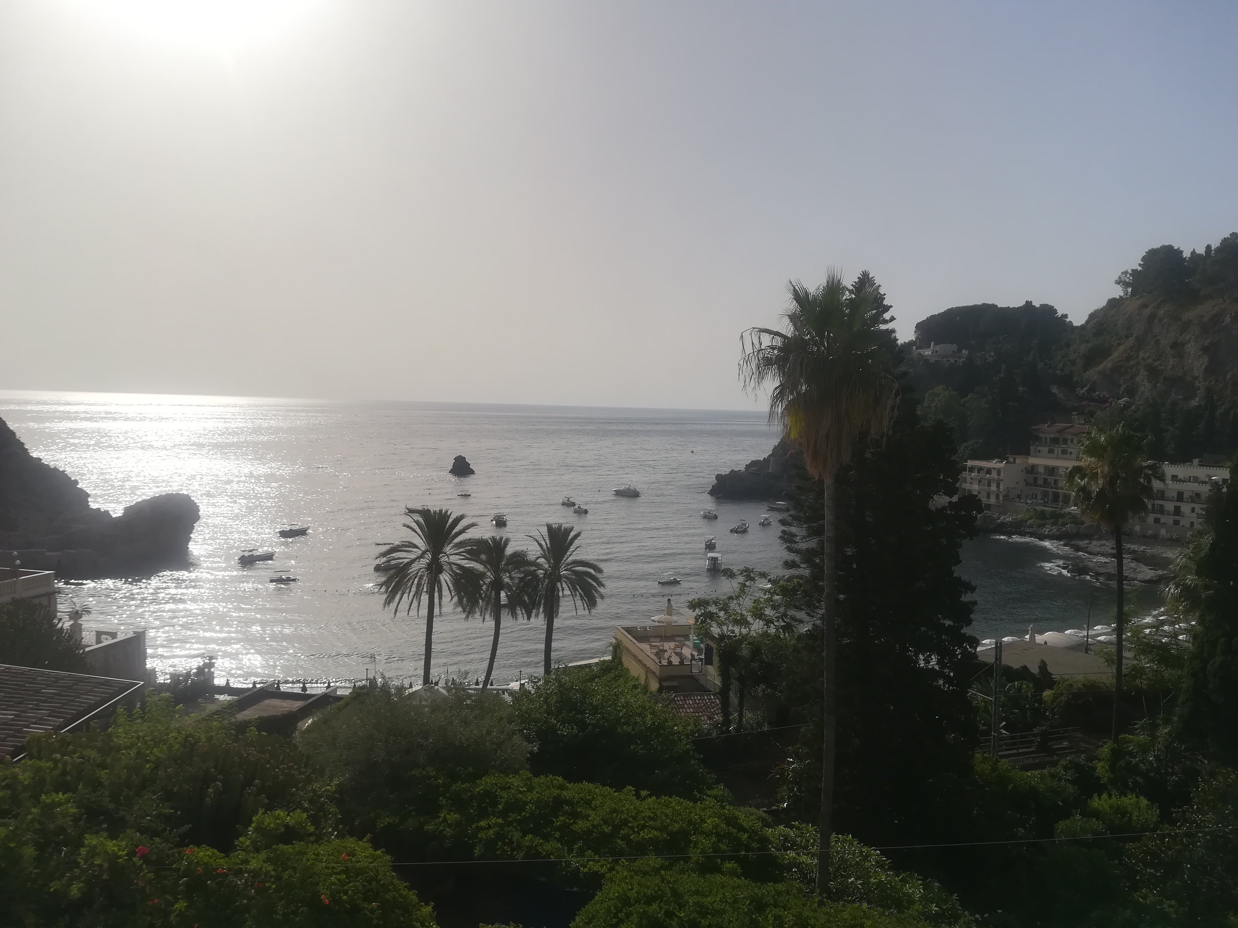 A Due Passi dal Mare-官方
