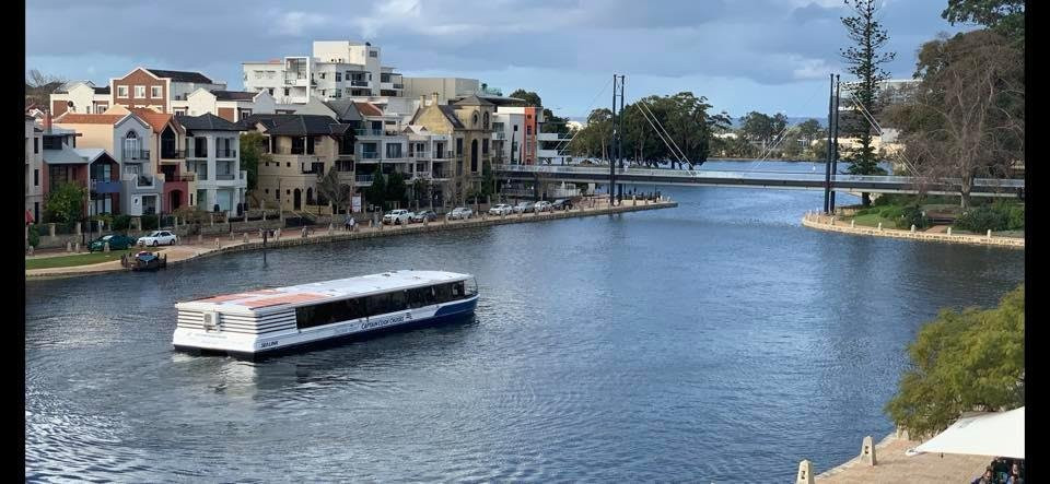 东珀斯塞贝尔酒店主图